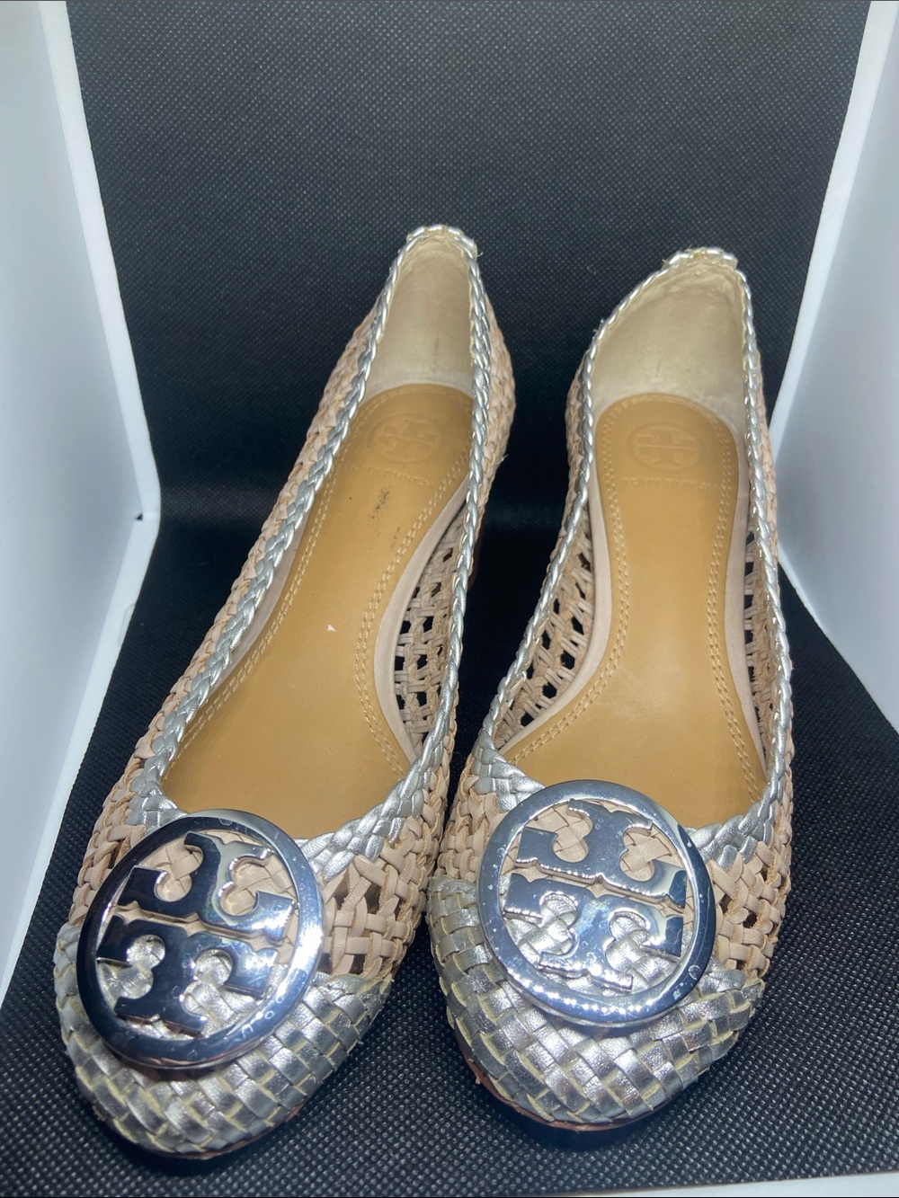 Women’s Tory Burch Woven Benton pumps size 5.5